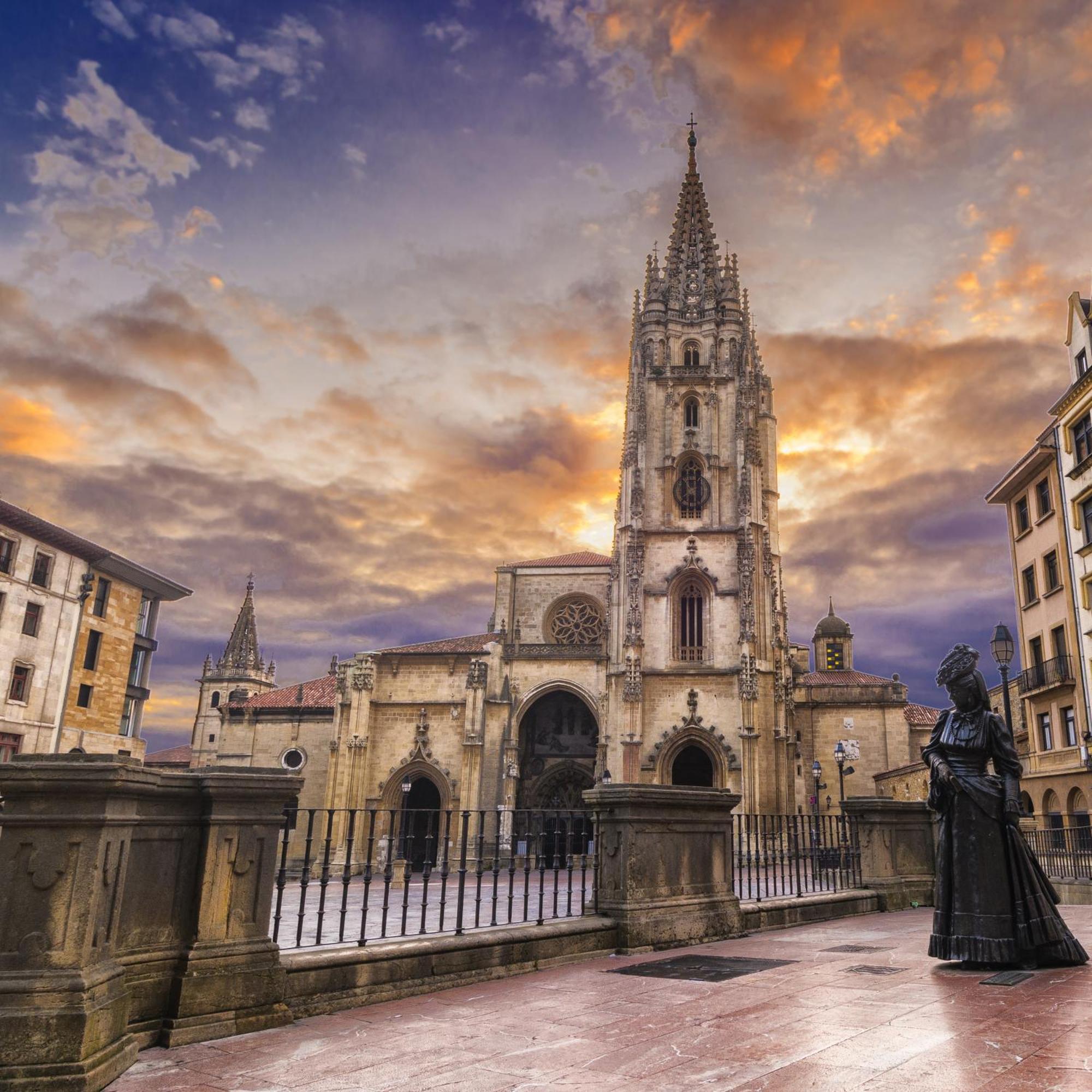 Apartmán Duplex Casco Historico-Catedral Parking Incluido Oviedo Exteriér fotografie