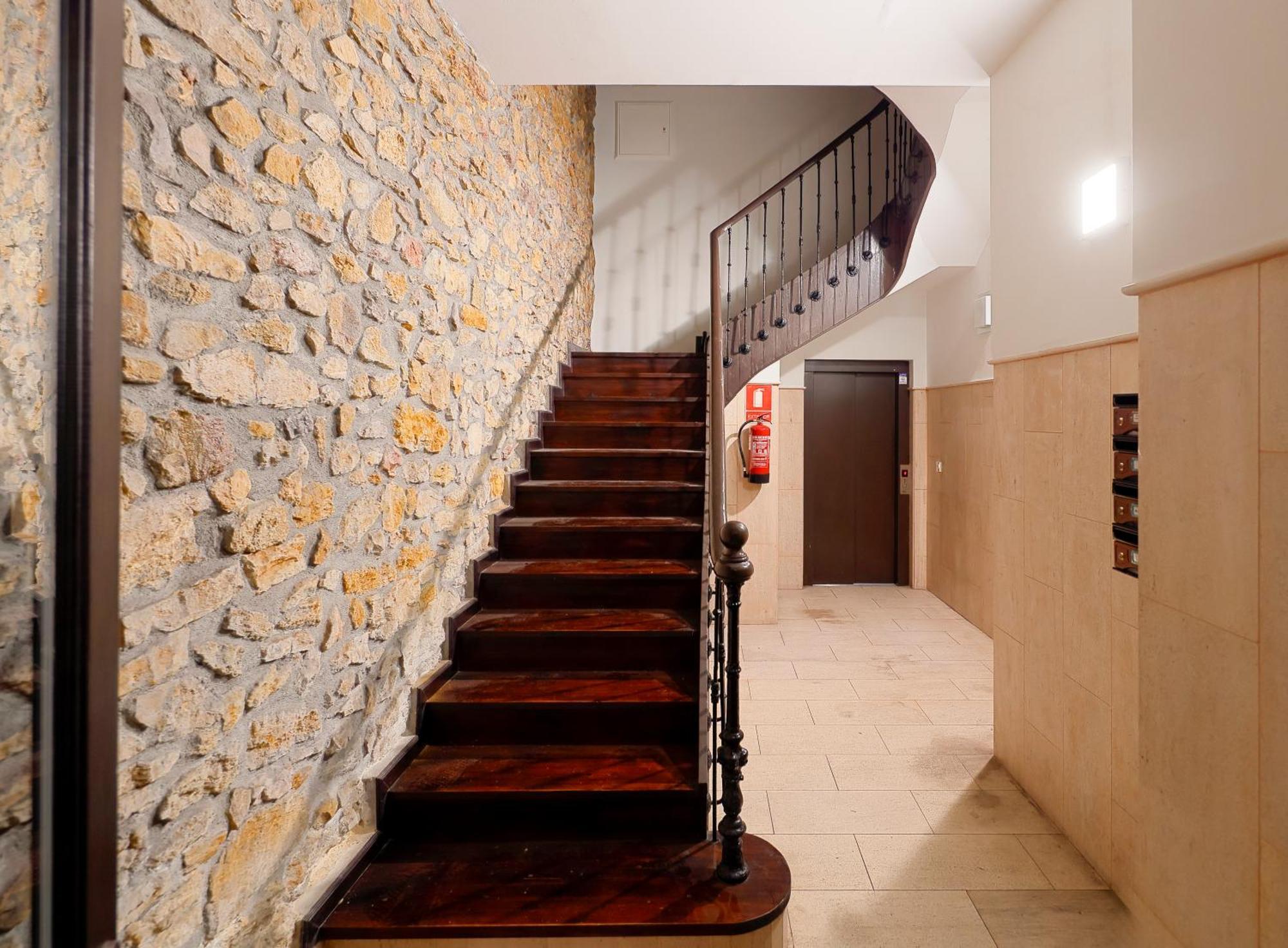 Apartmán Duplex Casco Historico-Catedral Parking Incluido Oviedo Exteriér fotografie